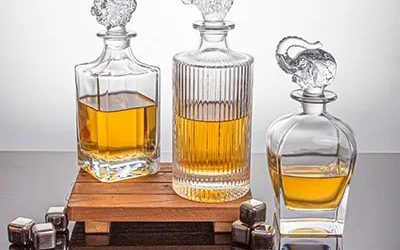 Why Custom Glass Liquor Bottles Are Essential for Brand Success