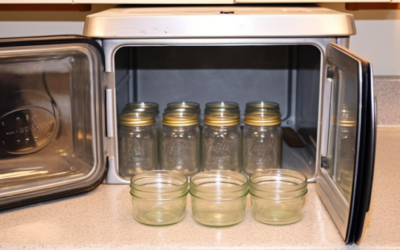 Can you put the glass jar in the microwave?