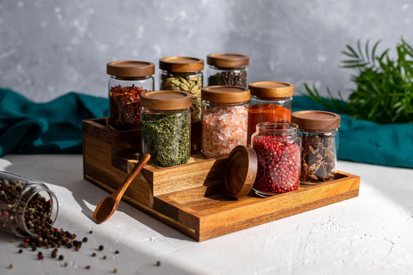 glass spice jars